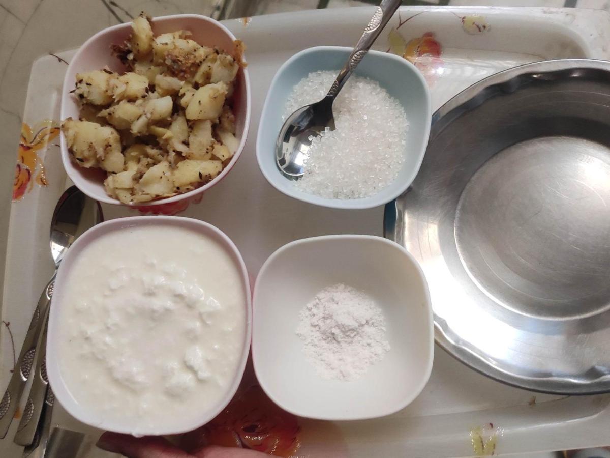 Ira Homestay Mathura - Divine Spiritual Stay エクステリア 写真